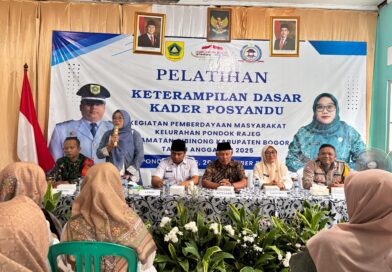 Pelatihan Keterampilan Dasar Kader Posyandu Di Kelurahan Pondok Rajeg Berjalan Lancar