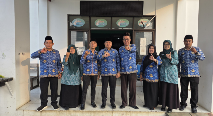 Kelurahan Pondok Rajeg Menjadi Petugas Upacara Peringatan Hari Lahir Pancasila